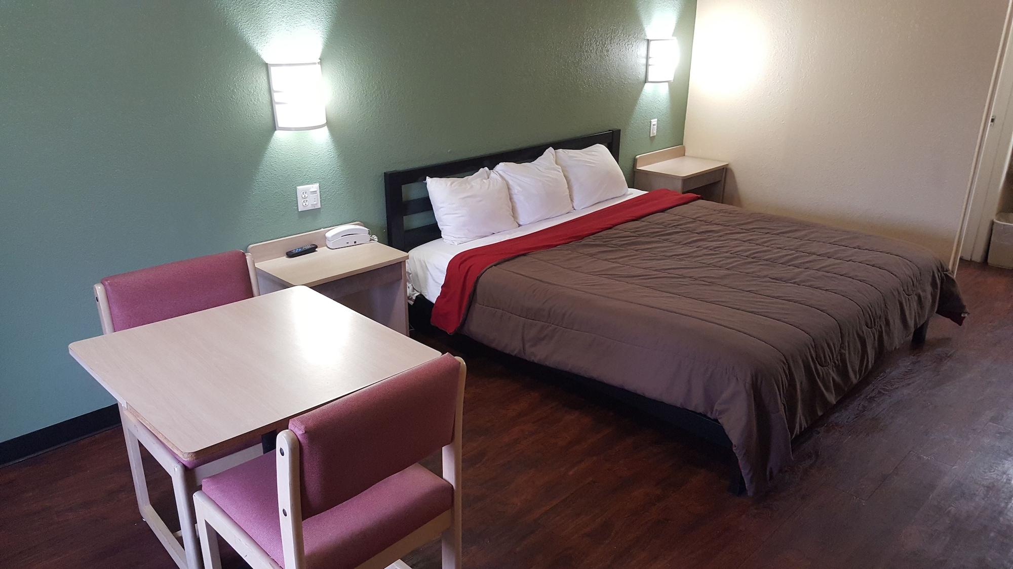 Mentor Home Inn And Suites Exteriör bild