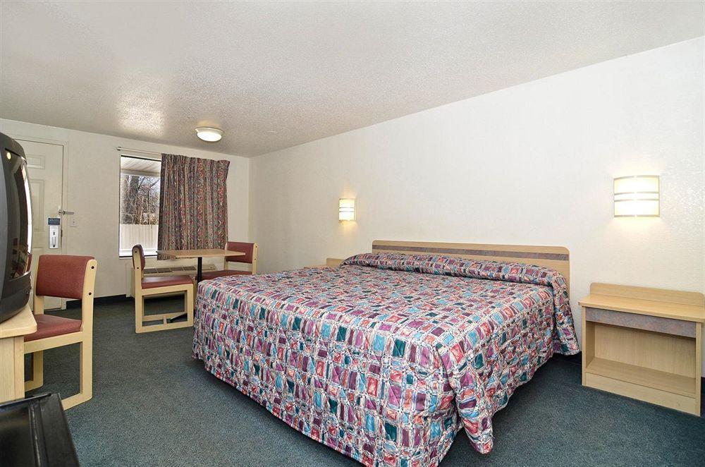 Mentor Home Inn And Suites Rum bild