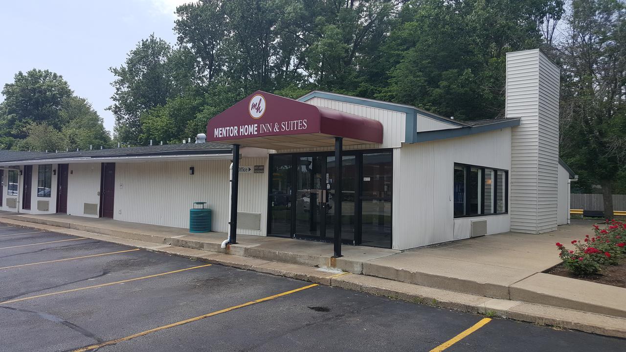 Mentor Home Inn And Suites Exteriör bild